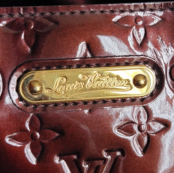 Louis Vuitton Amarante Monogram Vernis Wilshire MM Bag - Picture 10 of 13